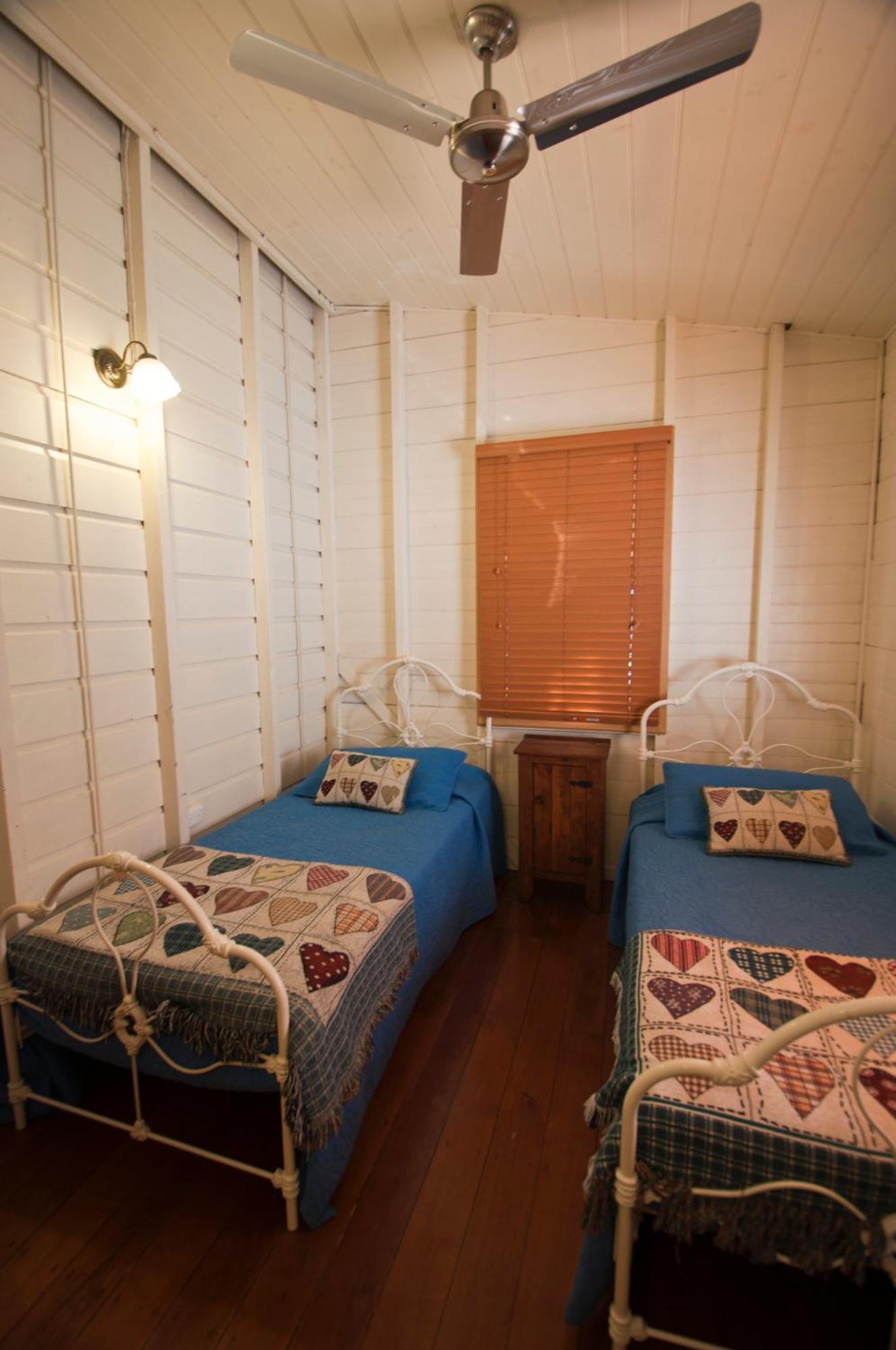 City Oasis Inn Townsville, Surestay Collection By BW Kültér fotó