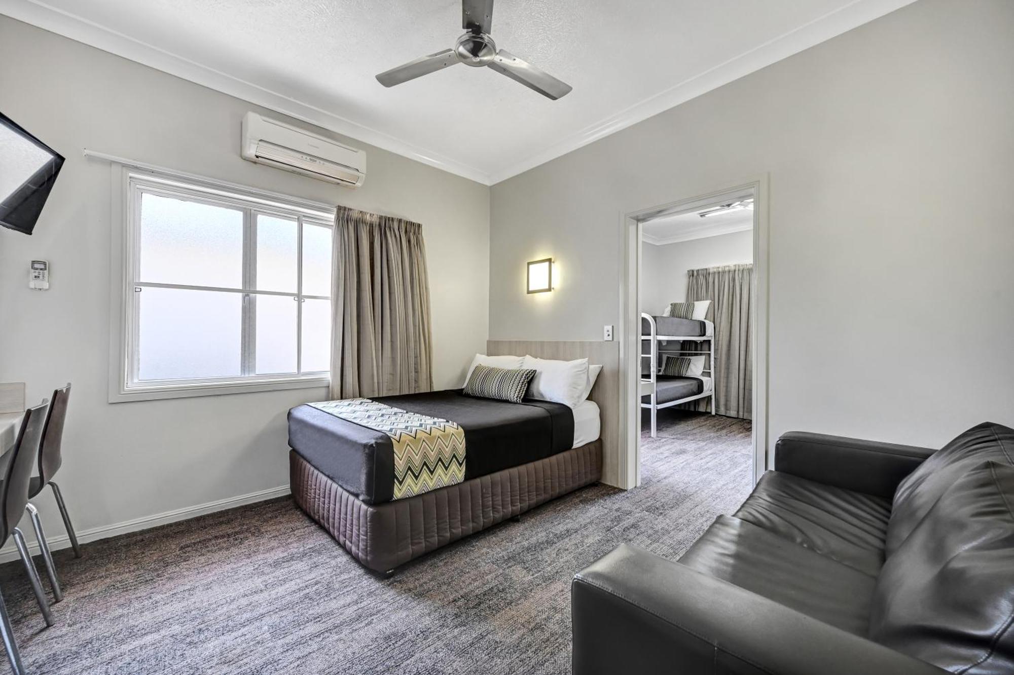 City Oasis Inn Townsville, Surestay Collection By BW Kültér fotó