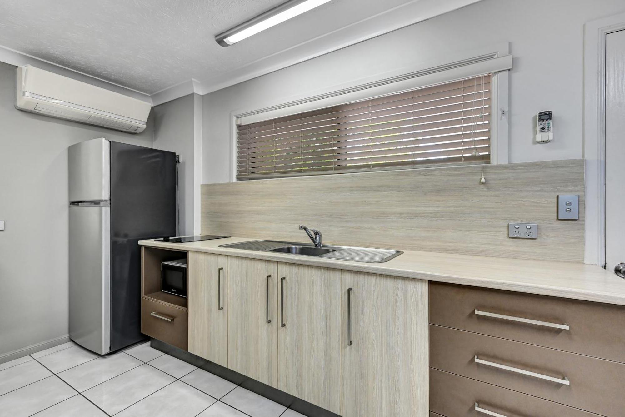 City Oasis Inn Townsville, Surestay Collection By BW Kültér fotó