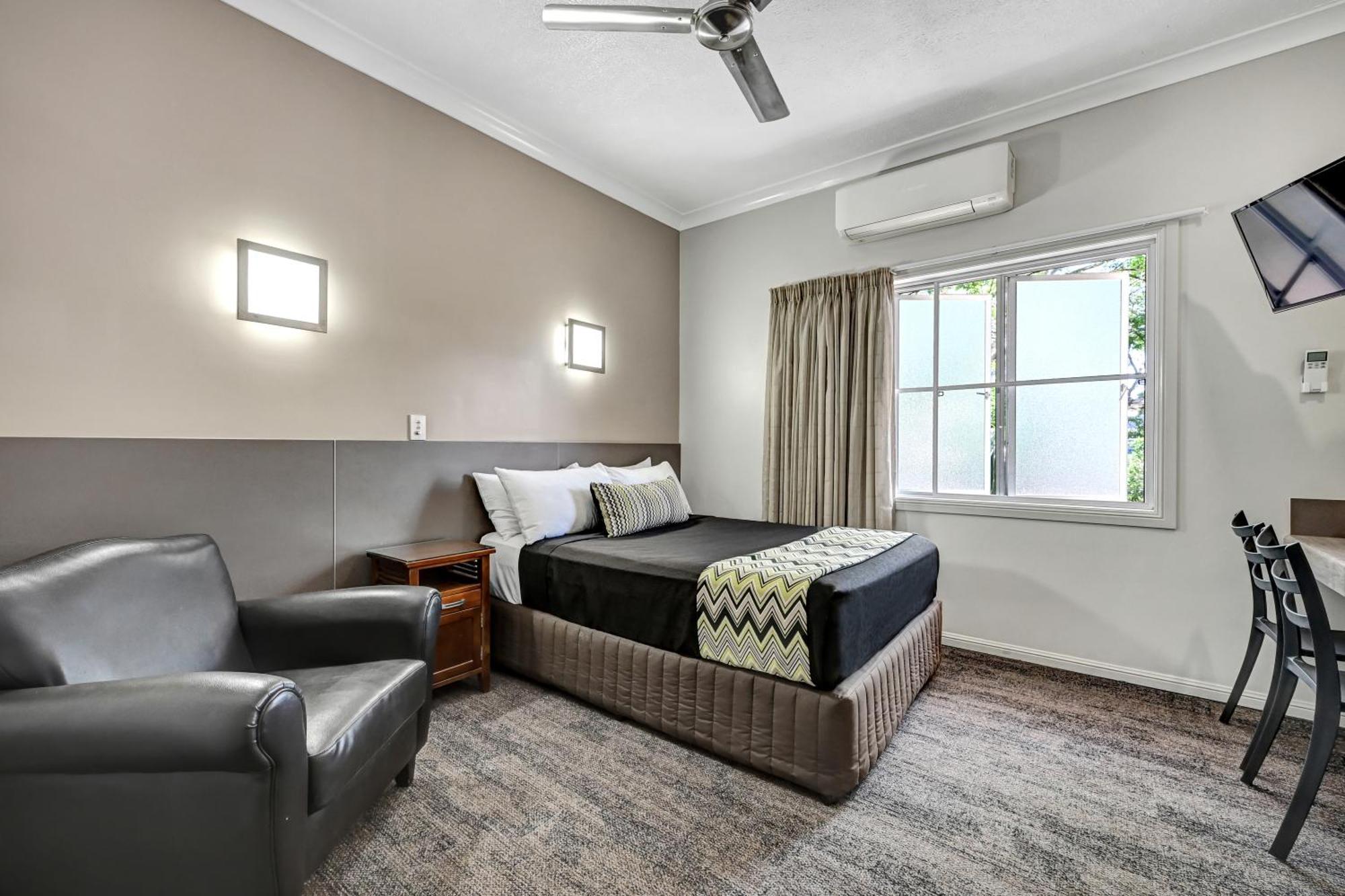 City Oasis Inn Townsville, Surestay Collection By BW Kültér fotó